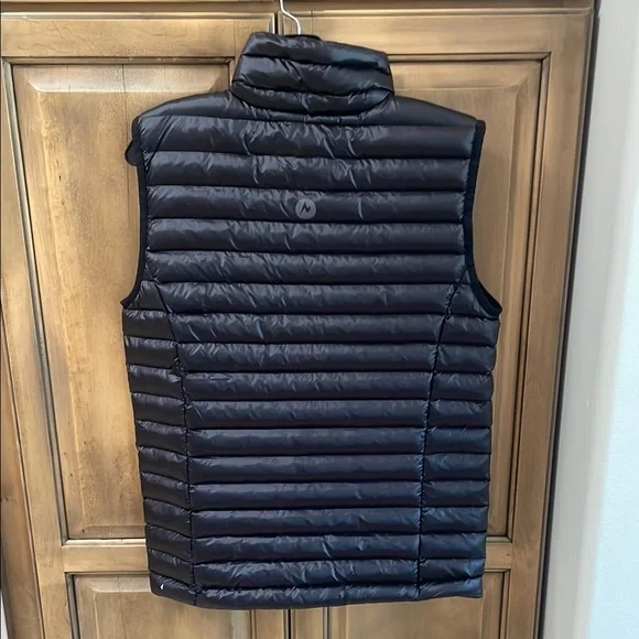 Marmot Black Quilted Puffer Vest - Picture 2 of 5